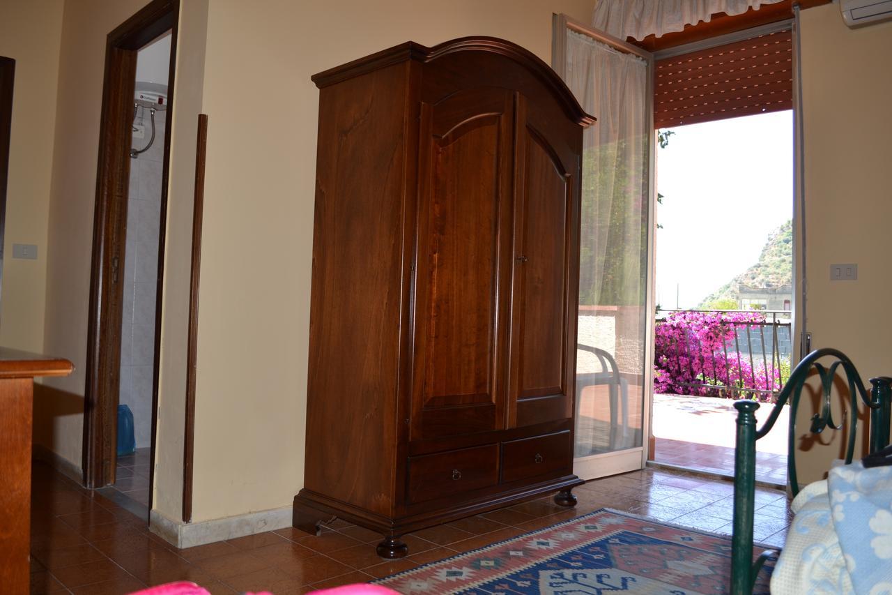 Hotel Miravalle Misilmeri Екстер'єр фото