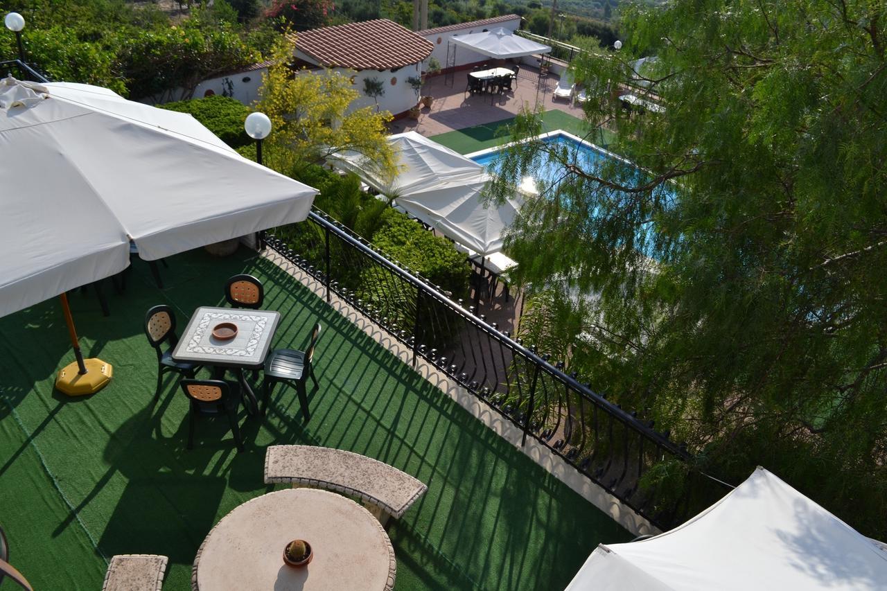Hotel Miravalle Misilmeri Екстер'єр фото