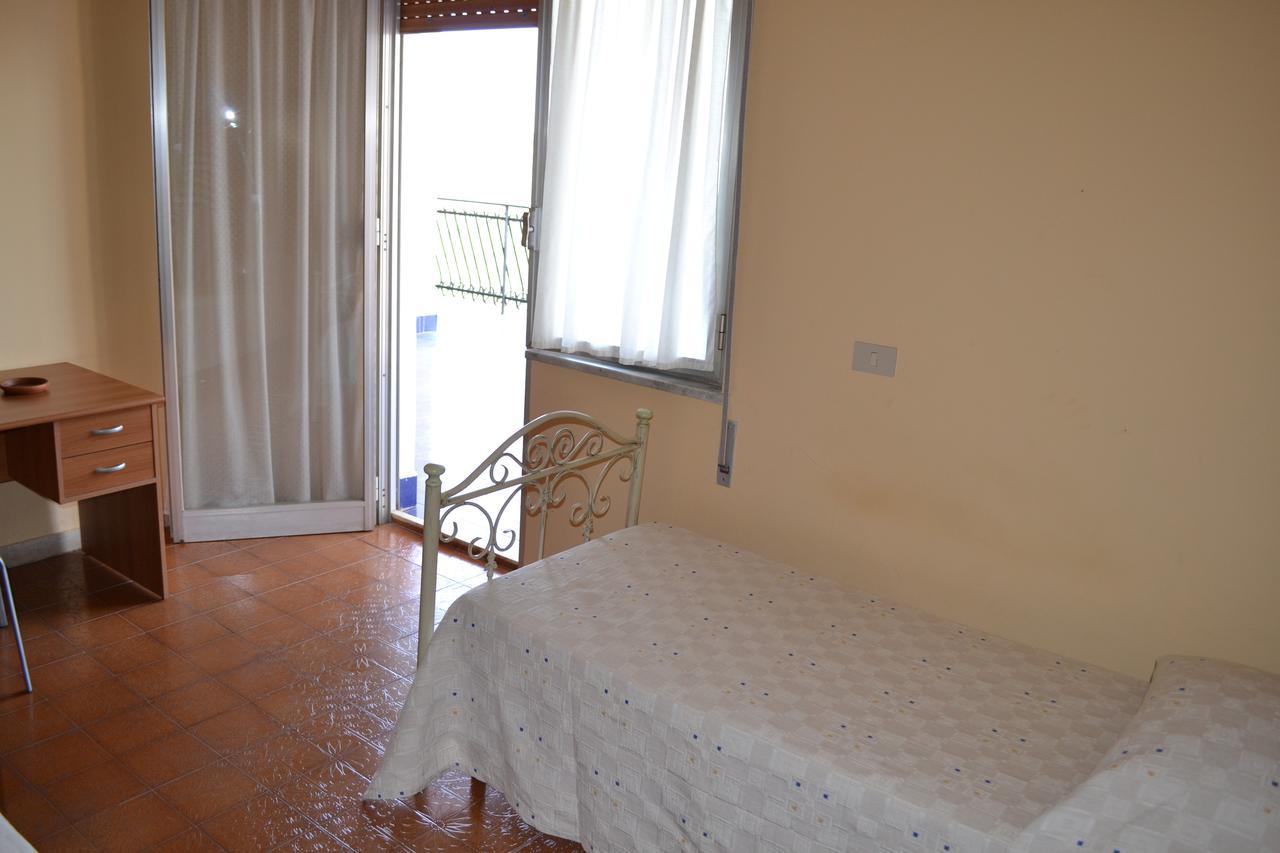 Hotel Miravalle Misilmeri Екстер'єр фото