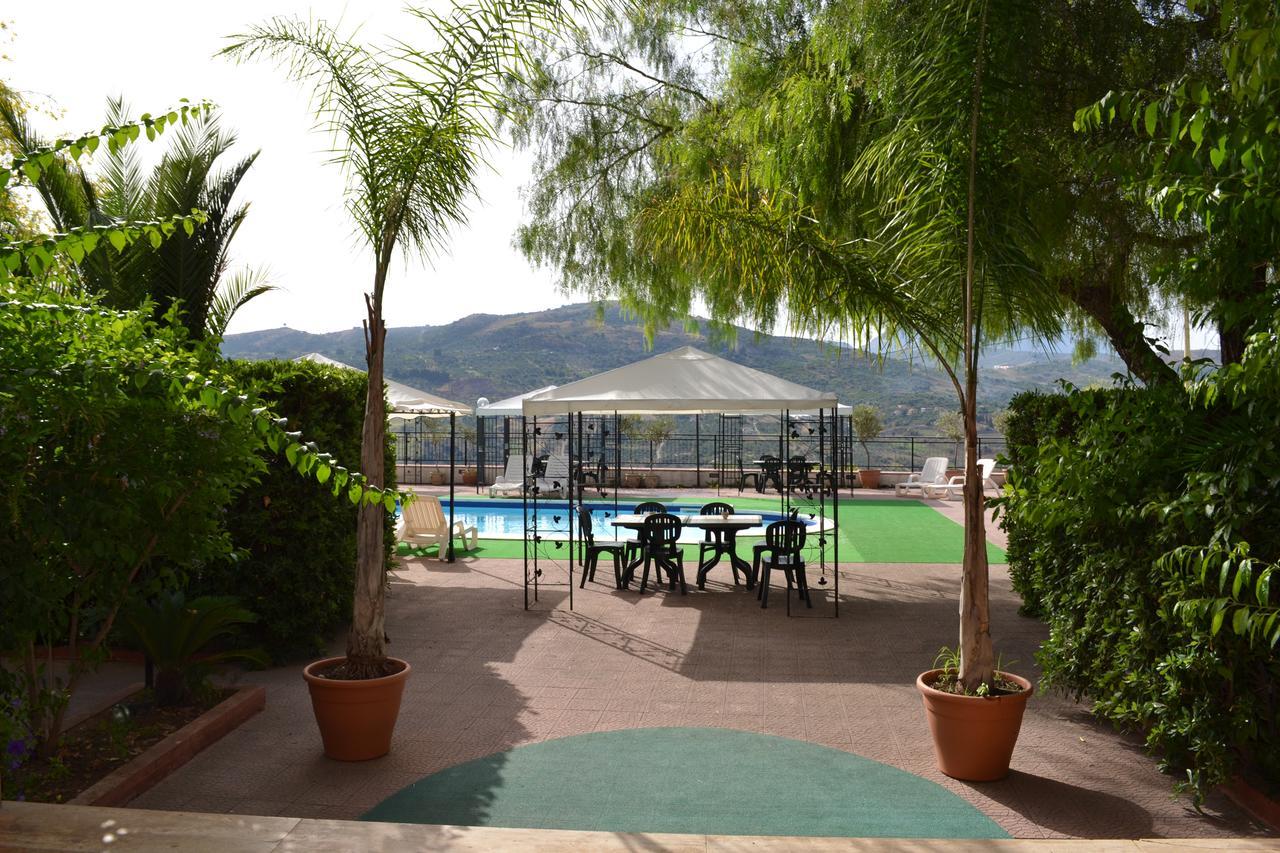 Hotel Miravalle Misilmeri Екстер'єр фото